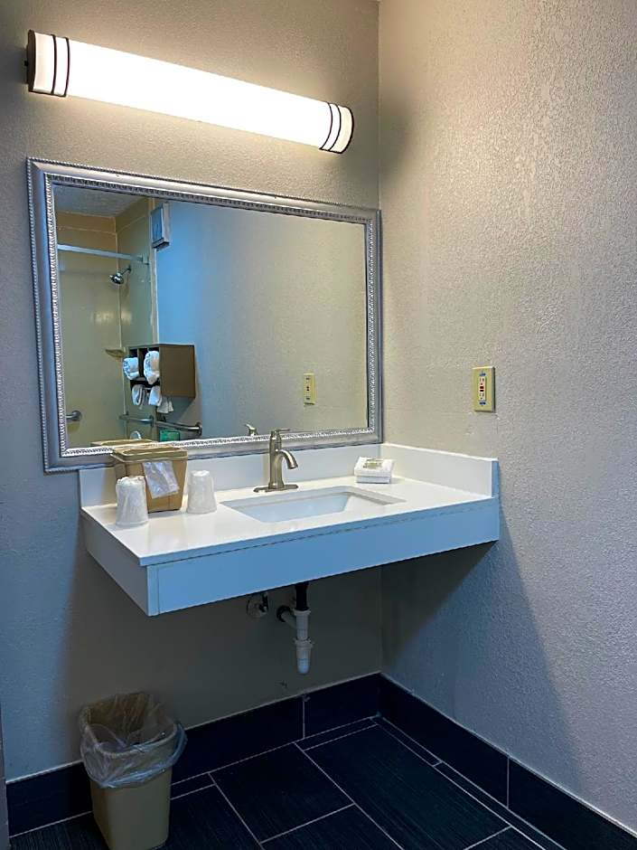 Red Roof Inn LaGrange