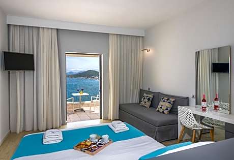 Superior Double Room with Sea View
