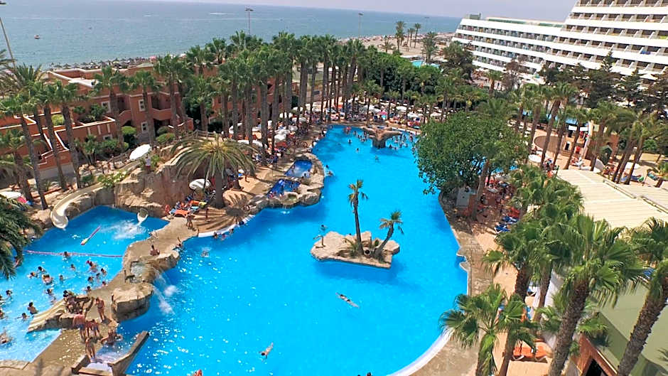 Playacapricho Hotel