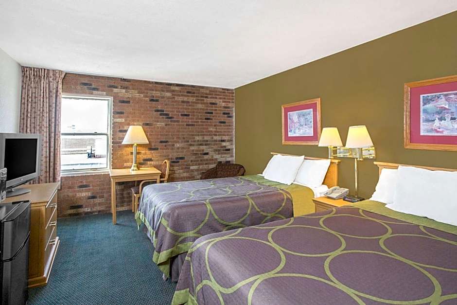 Super 8 by Wyndham Blytheville