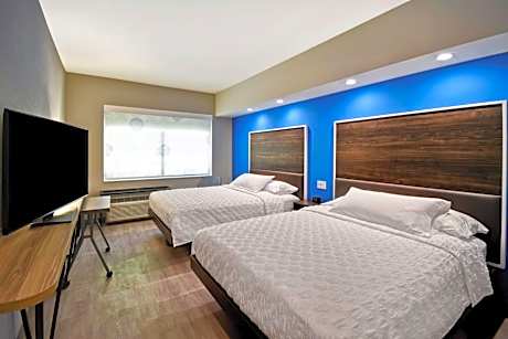 Queen Room with Two Queen Beds