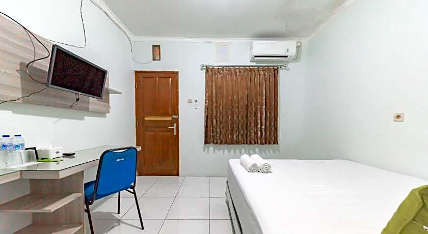 Urbanview Hotel Sunday Cirebon by RedDoorz