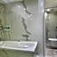 Hotel Aman International