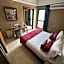 Hotel Mounia