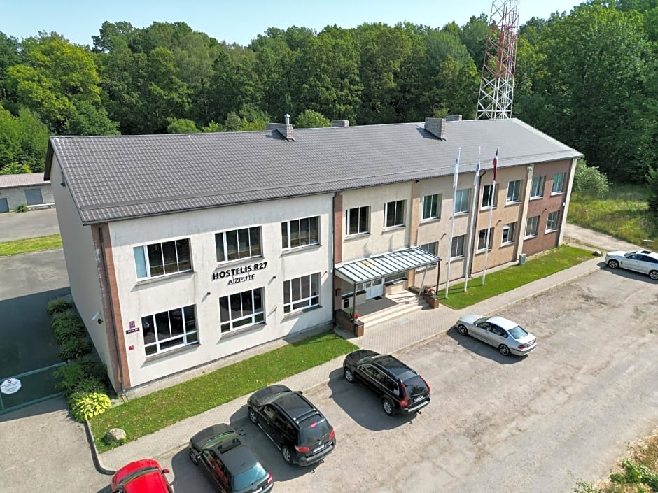Hostelis R27
