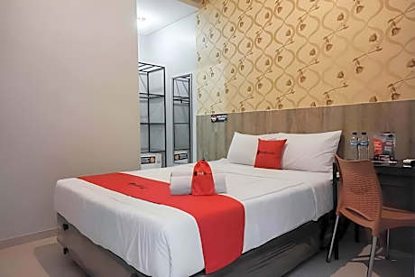 RedDoorz @ Bukit Dieng 2