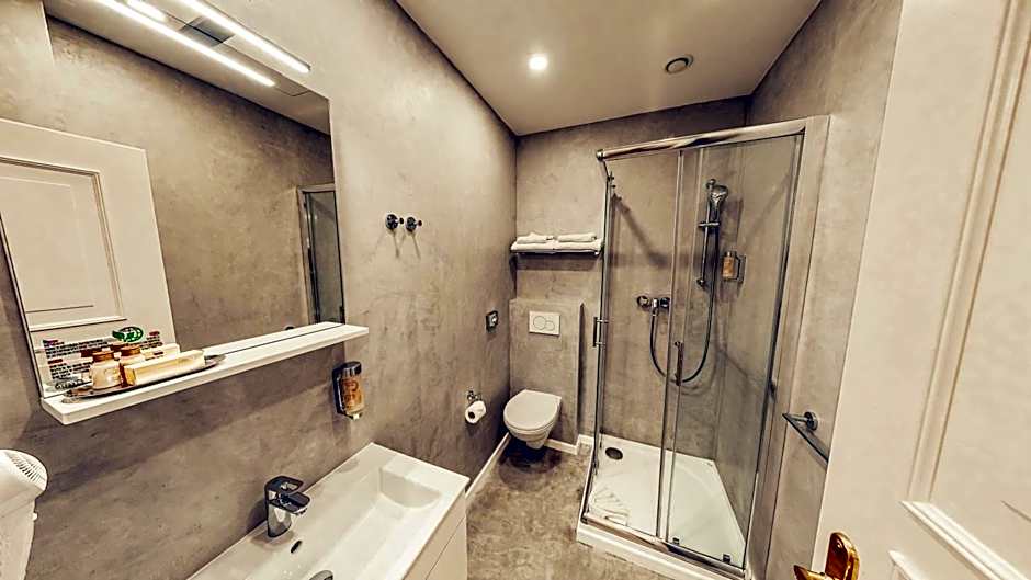 Alfons Boutique Hotel