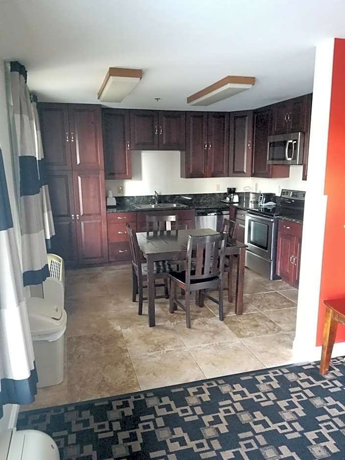 Ramada by Wyndham Oceanside