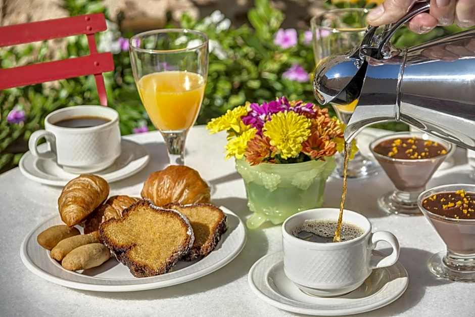 Malvasia Traditional Hotel