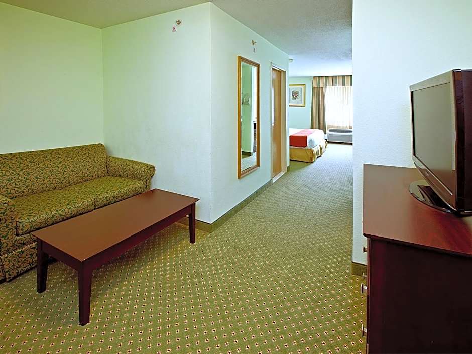 Holiday Inn Express Scottsburg By IHG