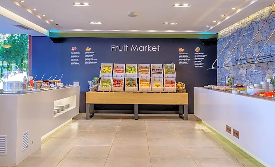 Blue Sea Beach Affiliated By Melia