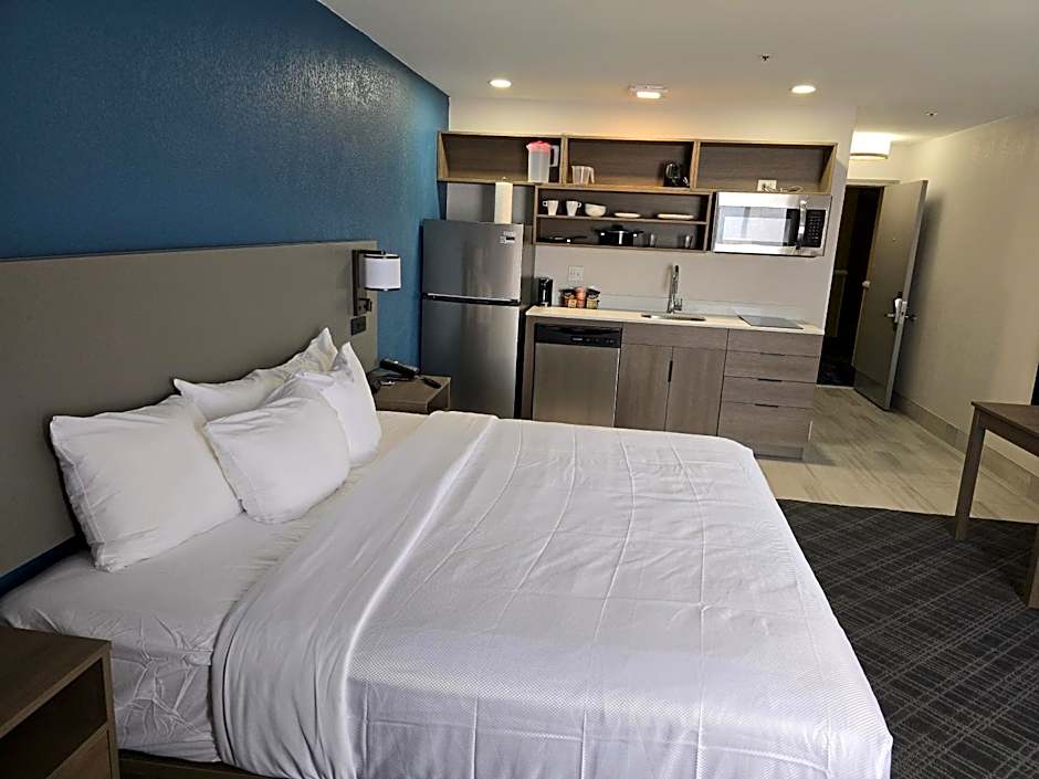 Comfort Inn Bourbonnais Near I-57