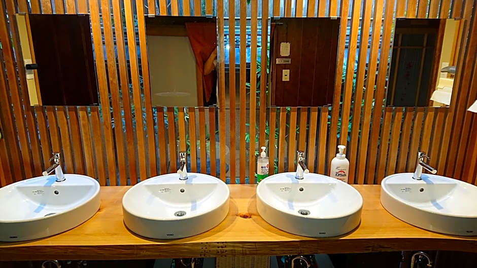 Wajimaya Ryokan