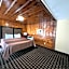 Pinewood Inn