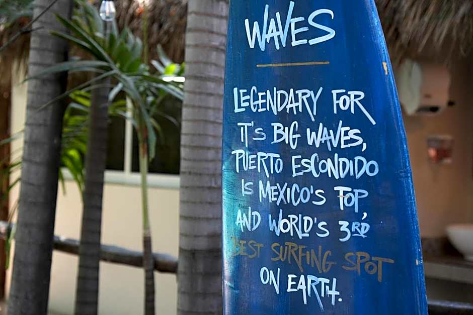 Selina Puerto Escondido