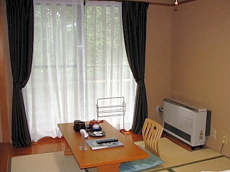 Japanese-Style Room 7.5 Tatami Non-Smoking