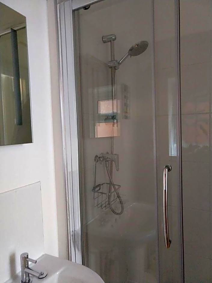 By The Sea Bed and Breakfast