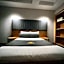 E5 PARK OTEL