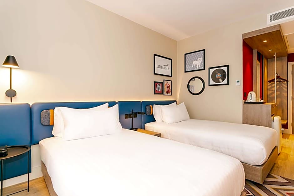 Hampton by Hilton Blackburn