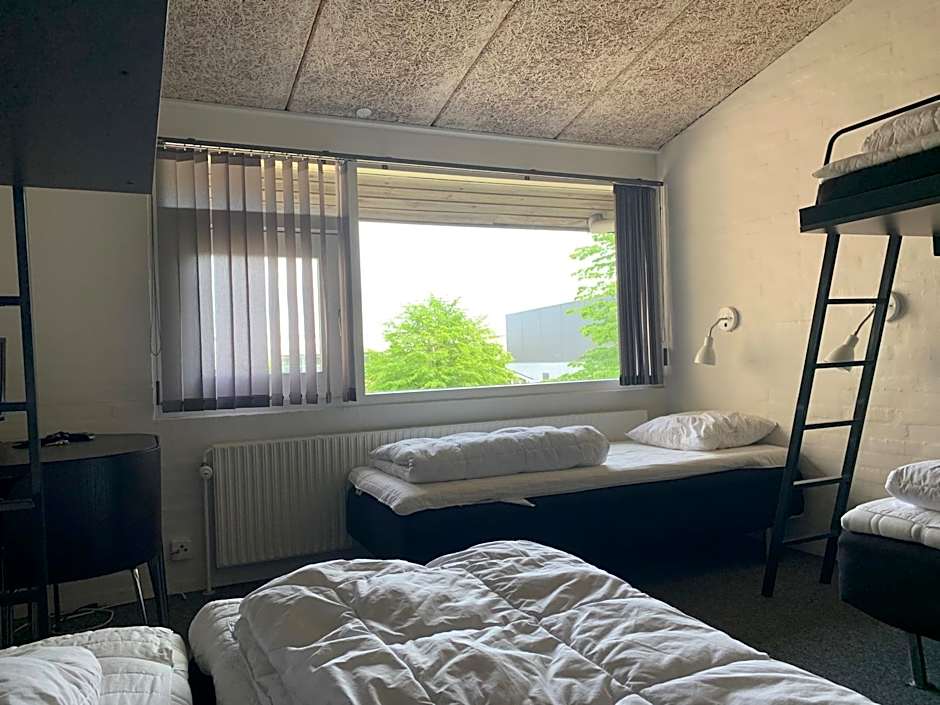 Dana Cup SportsCenter