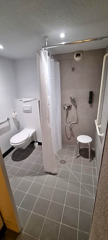B&B HOTEL Cannes Mouans Sartoux