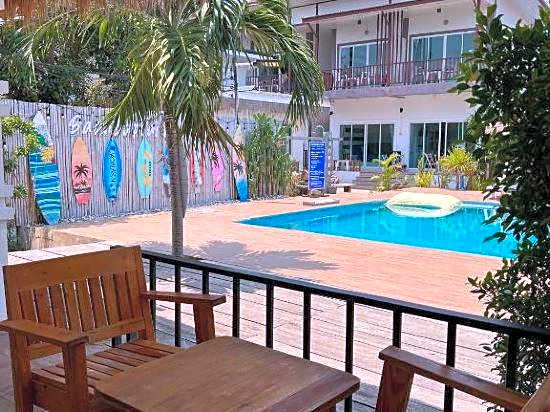 Baancaptainhook pool kohlarn