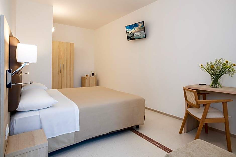 Hotel Albania