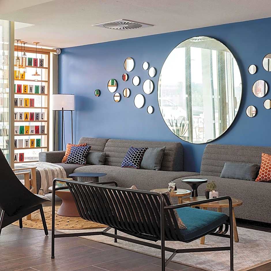 Hampton by Hilton Tours Centre