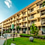 Irazu Hotel & Studios