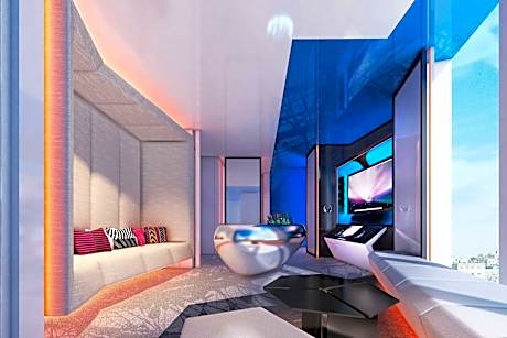 Penthouse I Suite, City View, 1 King Bed, Corner location, High Floor, 20th floor and above, Non-Smoking