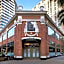Sheraton Grand Sacramento Hotel