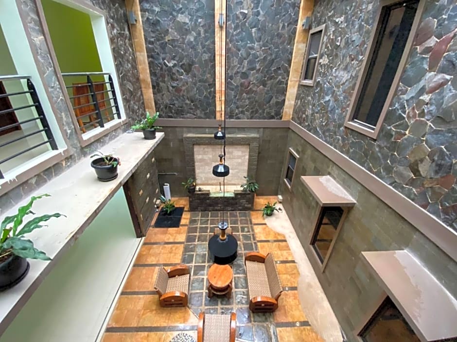 Alinson Boutique Resident Batam by ZUZU