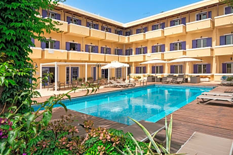 Katerina Hotel
