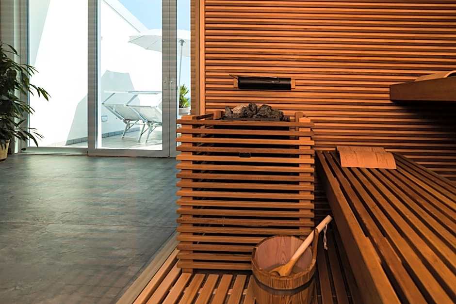 Hesperia Hotel & Residence