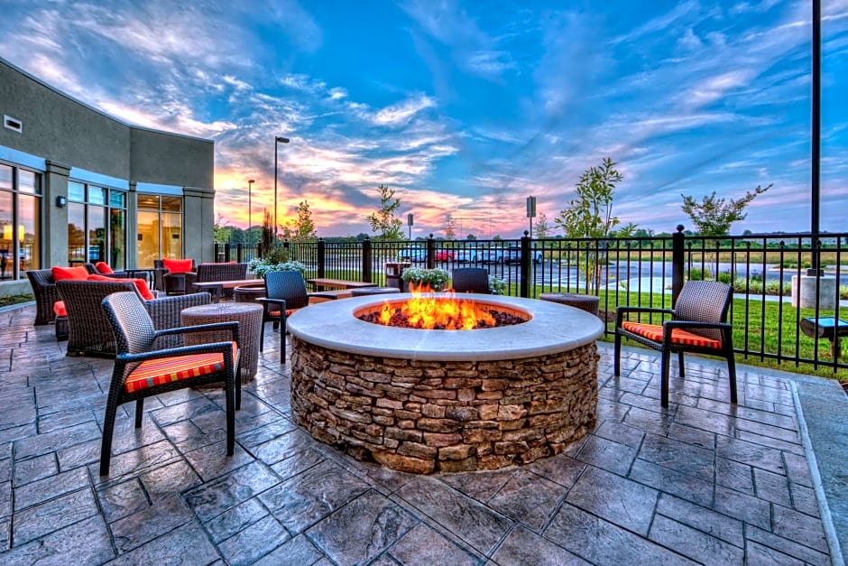 Hilton Garden Inn Memphis/Wolfchase Galleria