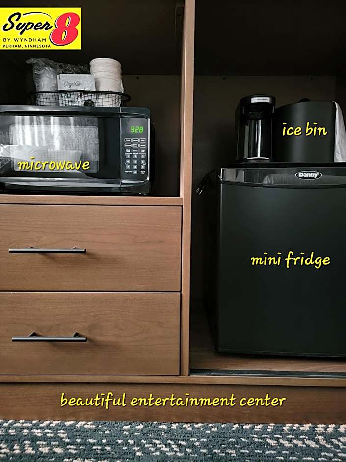 Super 8 by Wyndham Perham