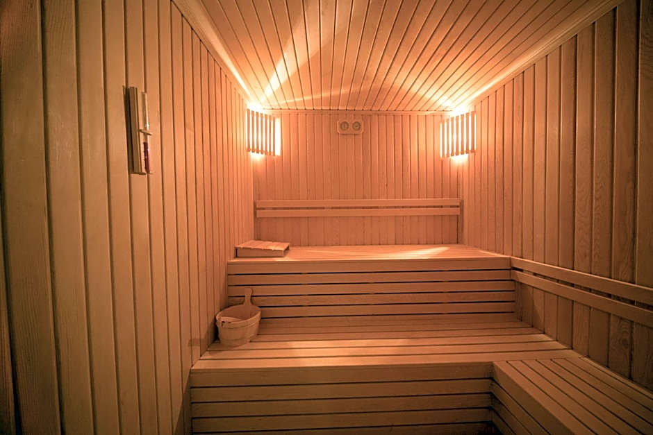 Laren Sea Side Hotel Spa