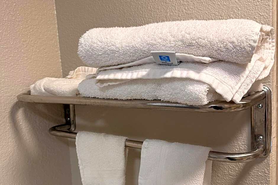 Days Inn by Wyndham Ruther Glen Kings Dominion Area