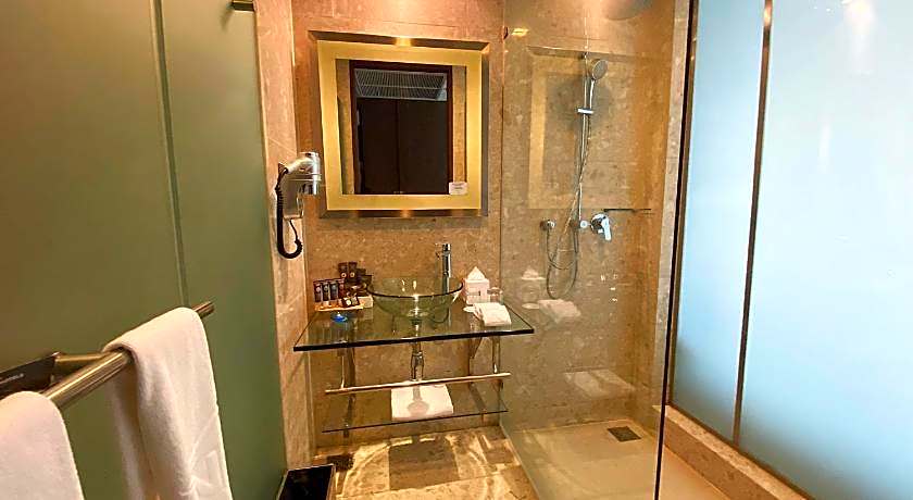 Novotel Bangkok Impact Hotel