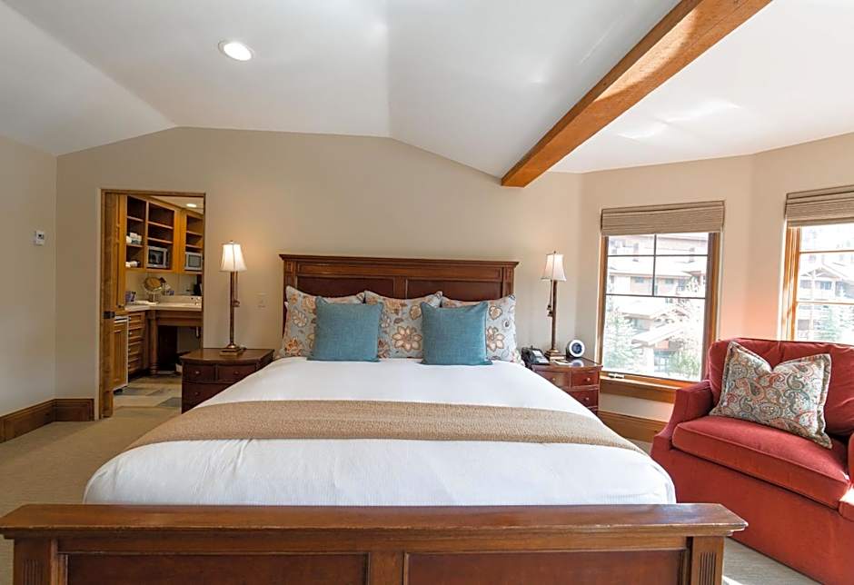 The Chateaux Deer Valley