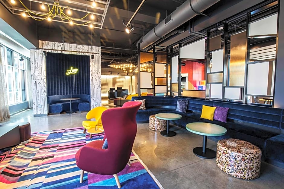 Aloft by Marriott Reno Tahoe International Airport