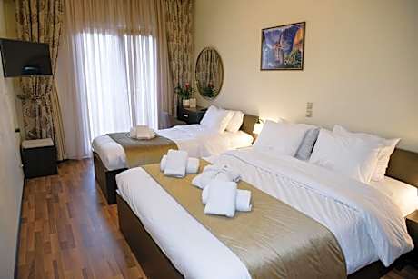 Triple Room with Balcony