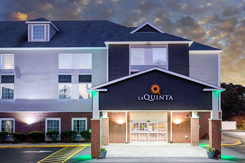 La Quinta Inn & Suites by Wyndham Stonington