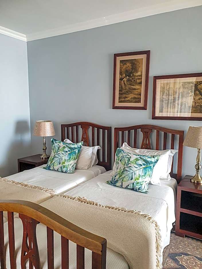 3ColoursBlue Guest House