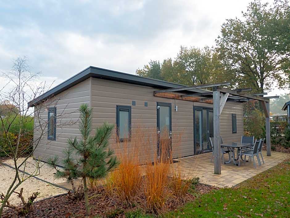 Modern chalet near De Veluwe National Park
