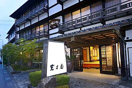 Iwaiya