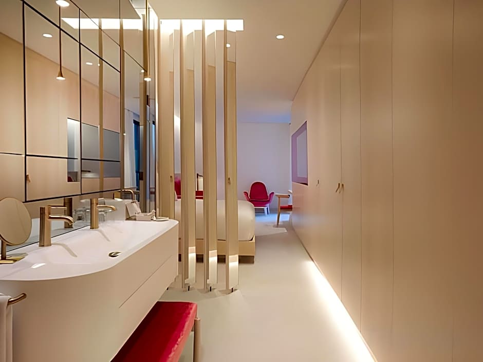 45 Times Barcelona Hotel