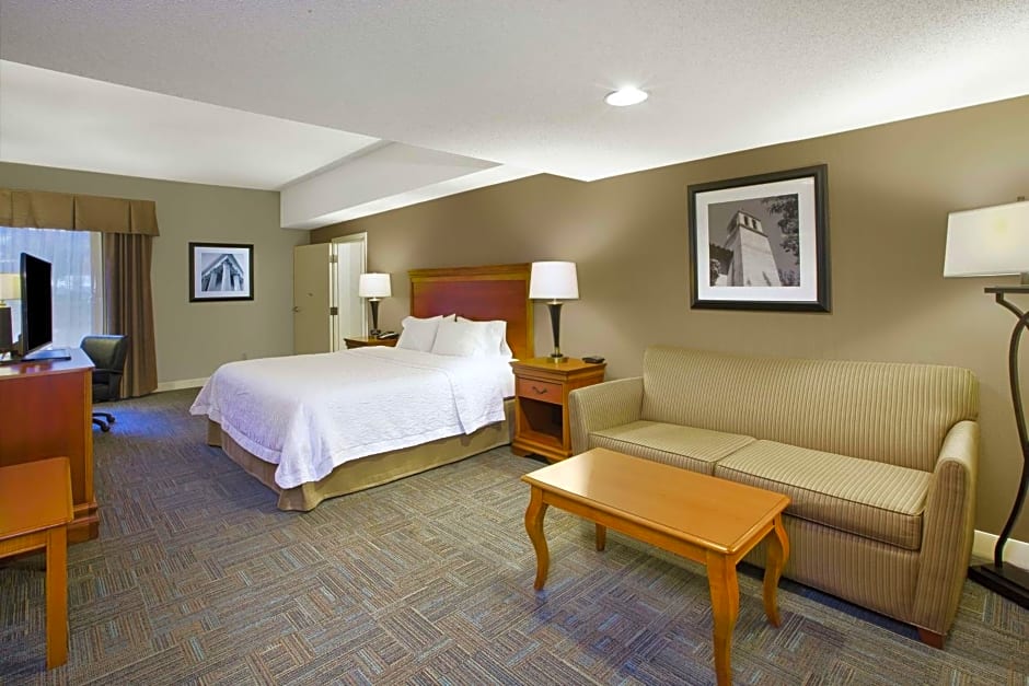 Hampton Inn By Hilton Richmond-West