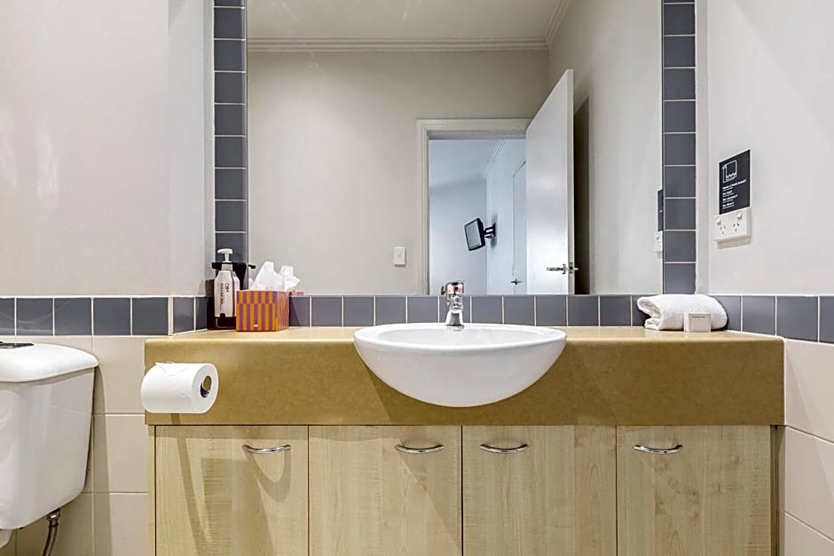 Punthill Apartment Hotel - Flinders Lane