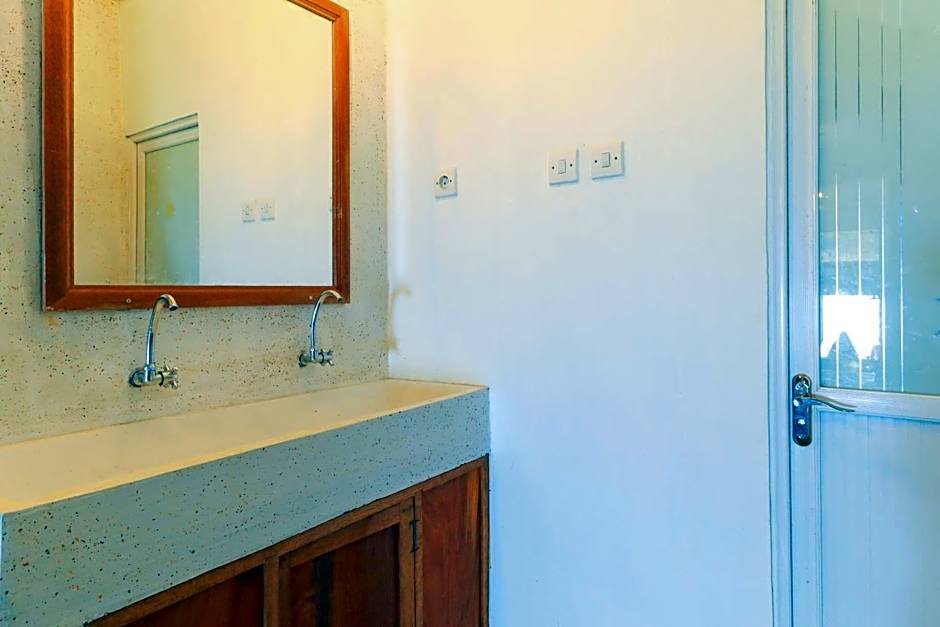 Hostel Bukit Sangcure